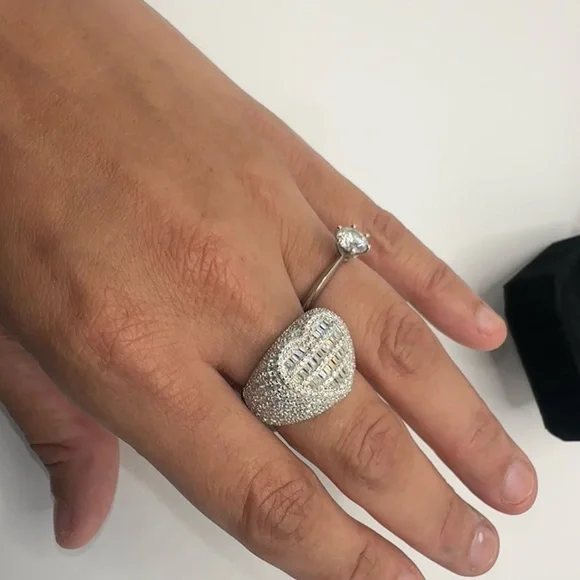 4ct Moissanite Heart Ring - Picture 9 of 16